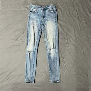American Eagle Next Level Stretch Distressed Skinny Jeans Size 2